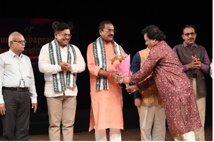 Guru Debaprasad Award Festival — Guests