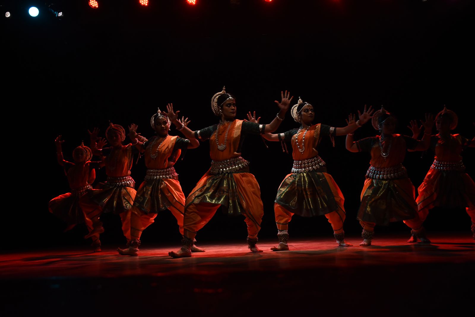 Tridhara dance performance